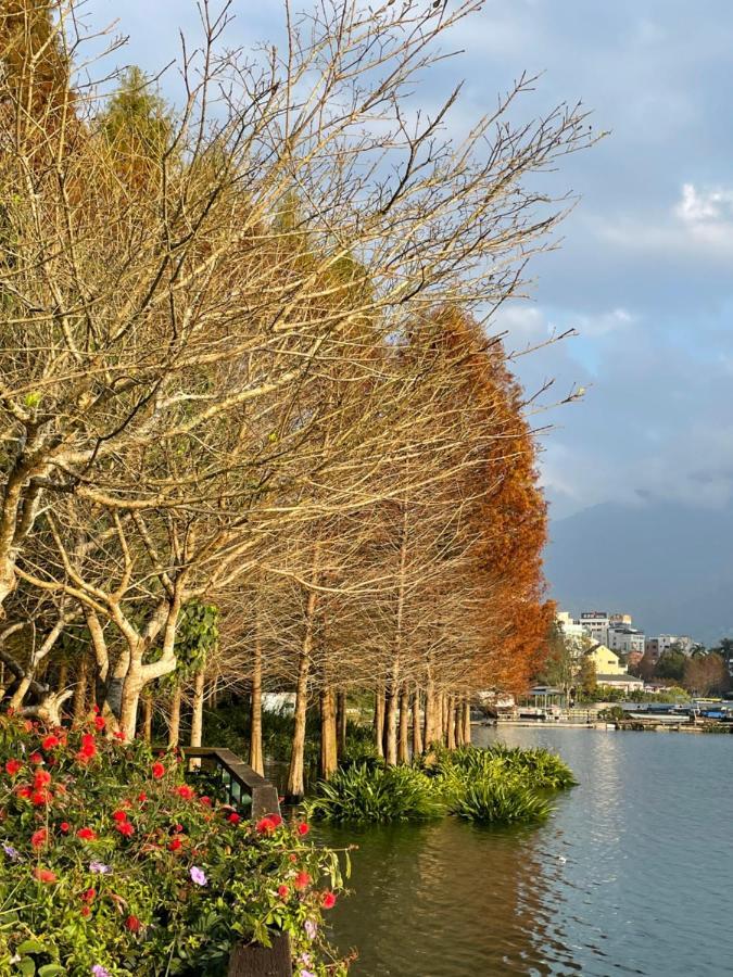 Lake B&B Юйчи Экстерьер фото
